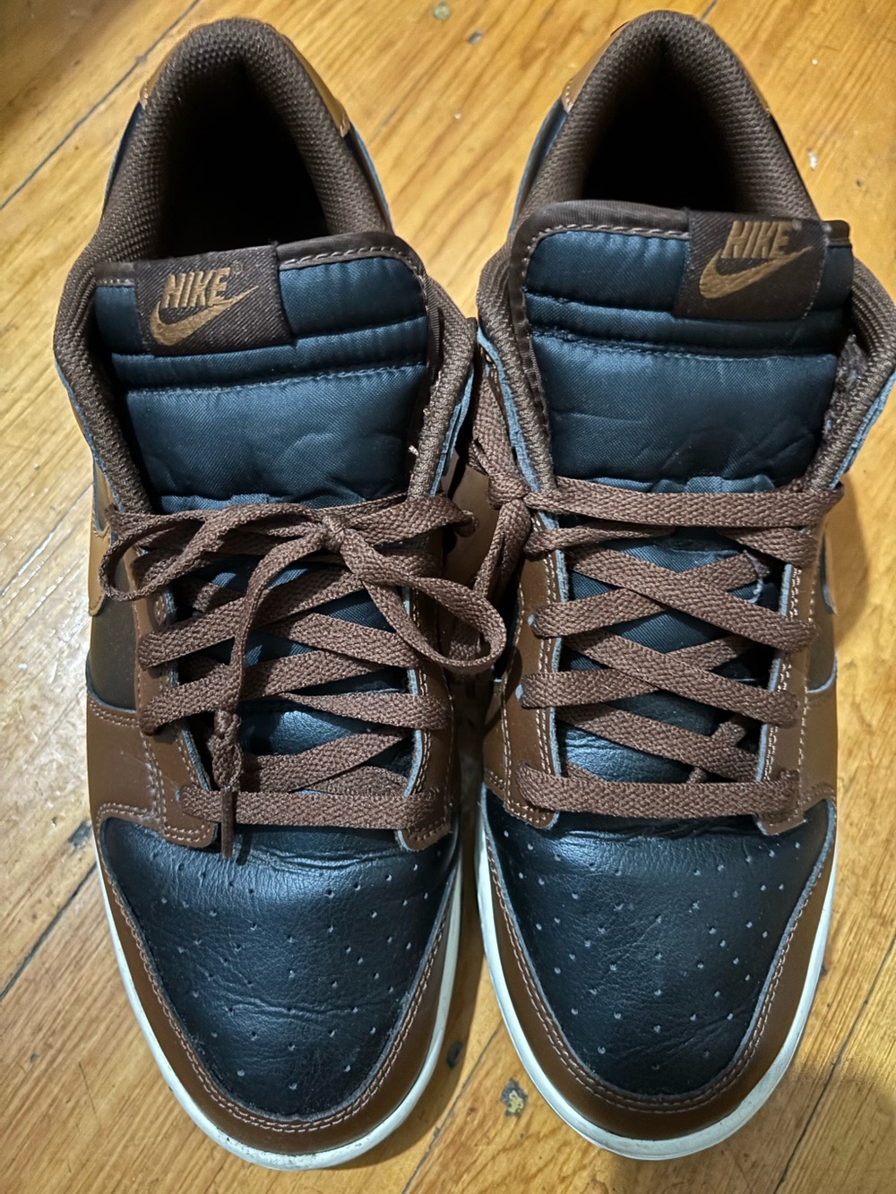 Nike Men's Black and Brown Low-Top dunks
